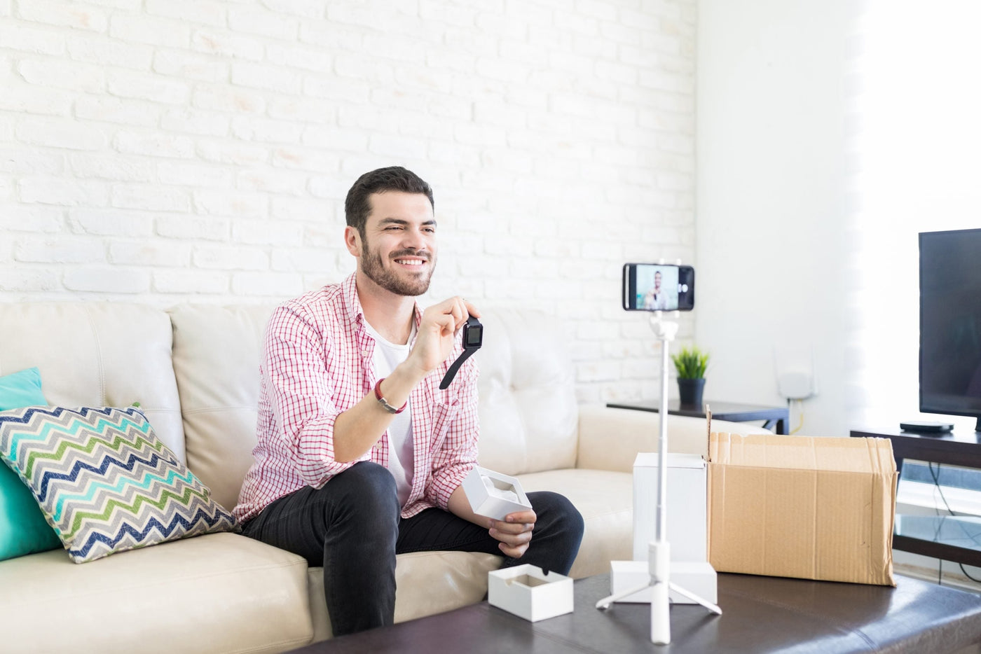 What You Need To Know About Live Shopping For Your Jewelry Business